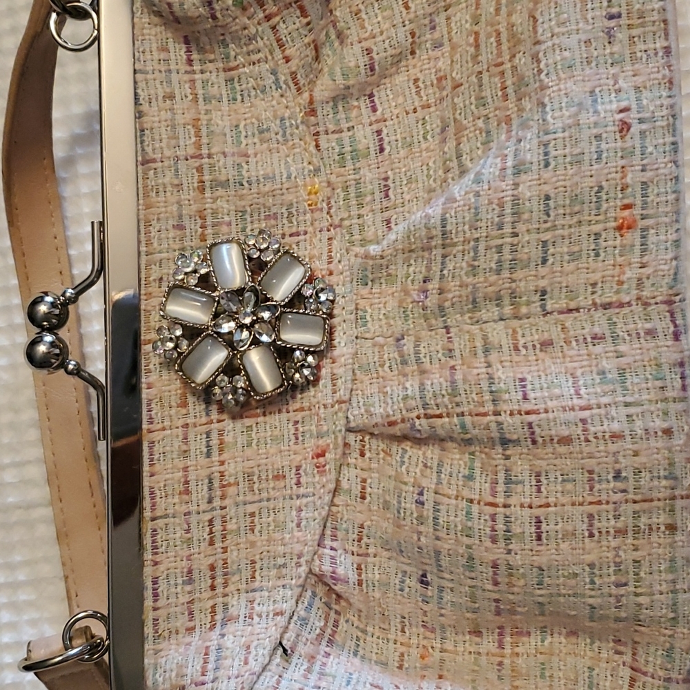 Spring Purse - Picture 2 of 6